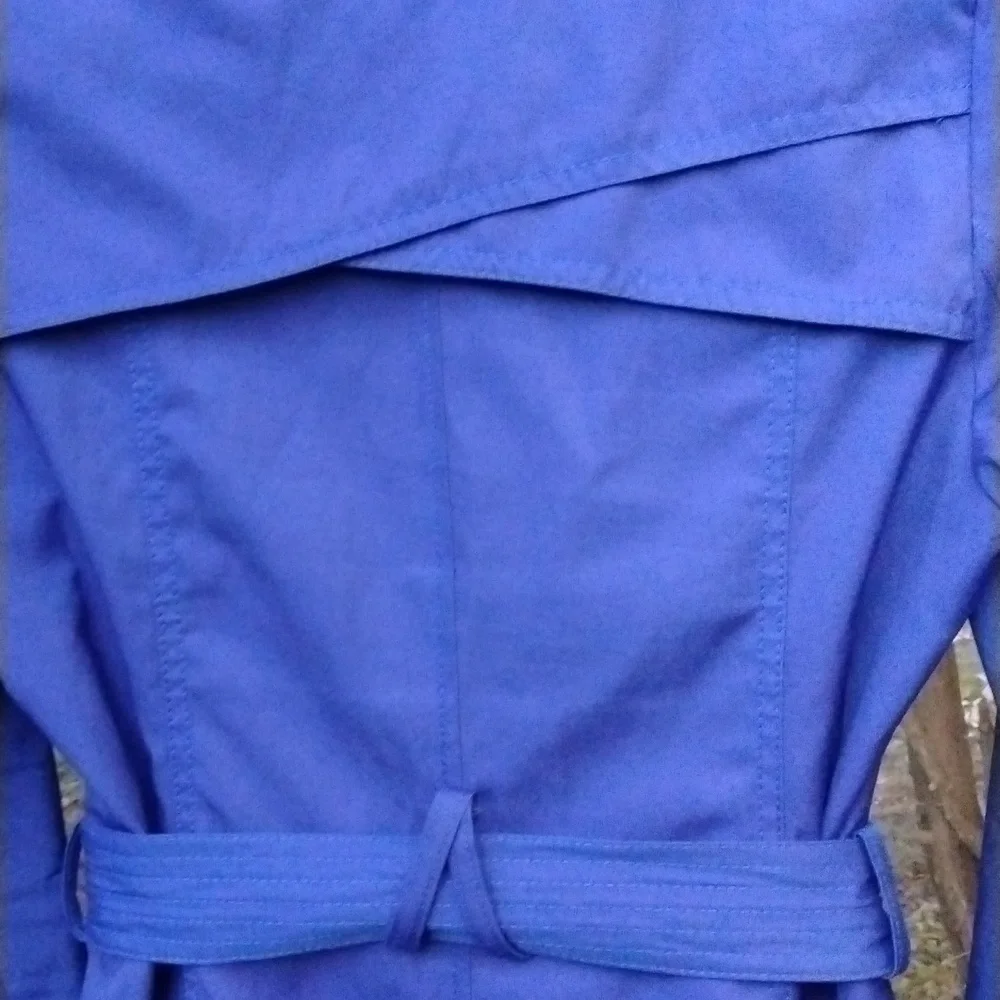 DKNY Blue Belted Raincoat Knee Length Classic Lined Outerwear Lightweight size m